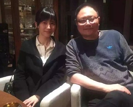 papi酱是谁Papi酱融资papi酱老公papi酱个人资料罗辑思维