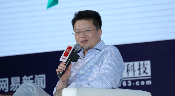 投出京东、宜信、融360、秒拍，KPCB周炜解构独角兽的崛起：企业竞争就像过红绿灯，开慢一点，就被红灯挡住了